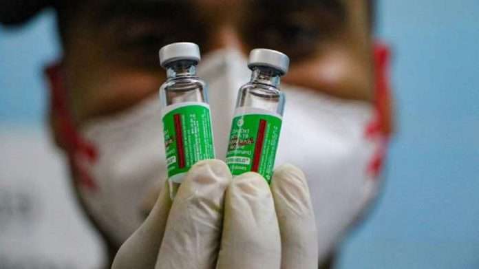Citizens travelling of abroad, government and private employees can take second dose of covishield vaccine after 28 days