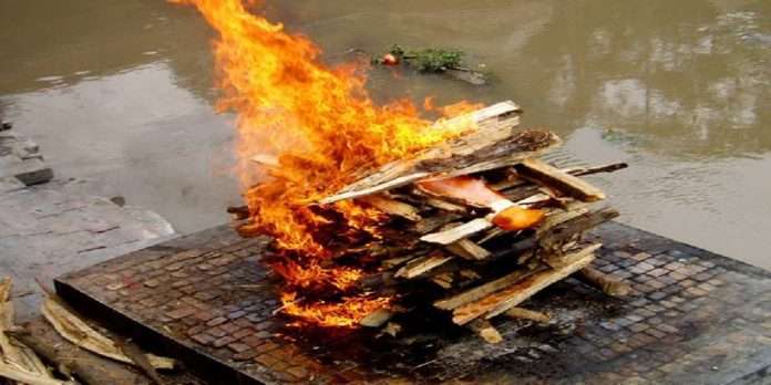Money is demanded for cremation in gujarat