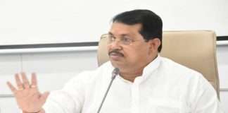 Maharashtra Lockdown 2021 vijay wadettiwar said Lockdown relaxation in three-four phases