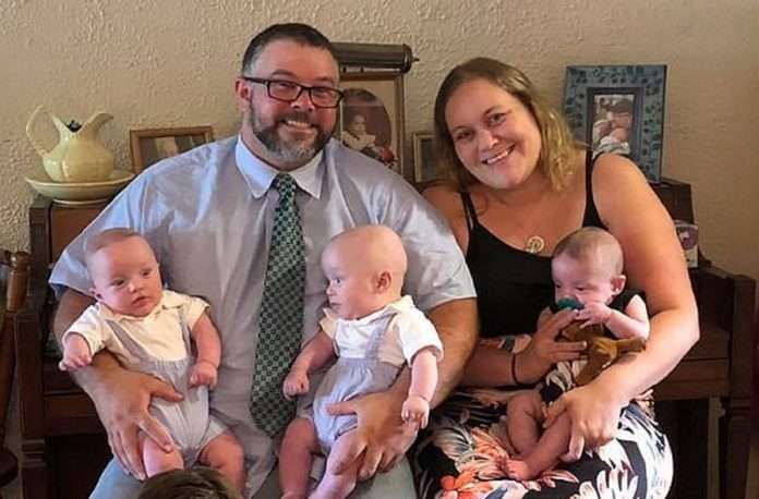 Mother of triplets sets world record by delivering one of her babies FIVE days before his siblings