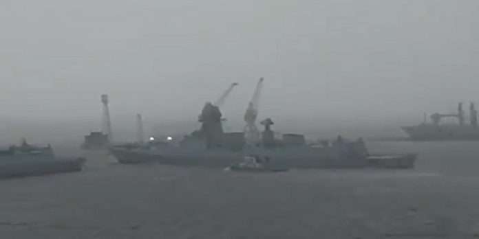 A barge has gone adrift off Bombay High with 273 personnel onboard amidst