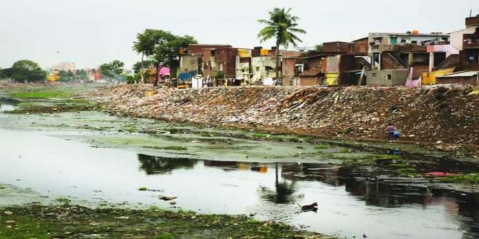 Corona virus found in sewage water in Lucknow