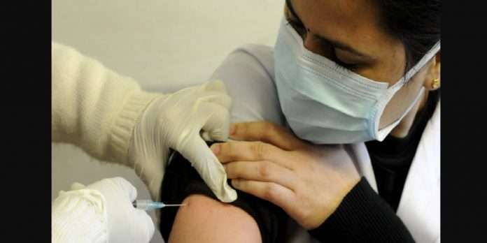 No need to vaccinate people who had documented COVID-19 infection, suggests health experts