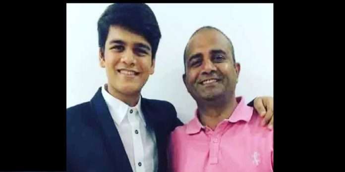 actor Bhavya Gandhi's father died due to corona