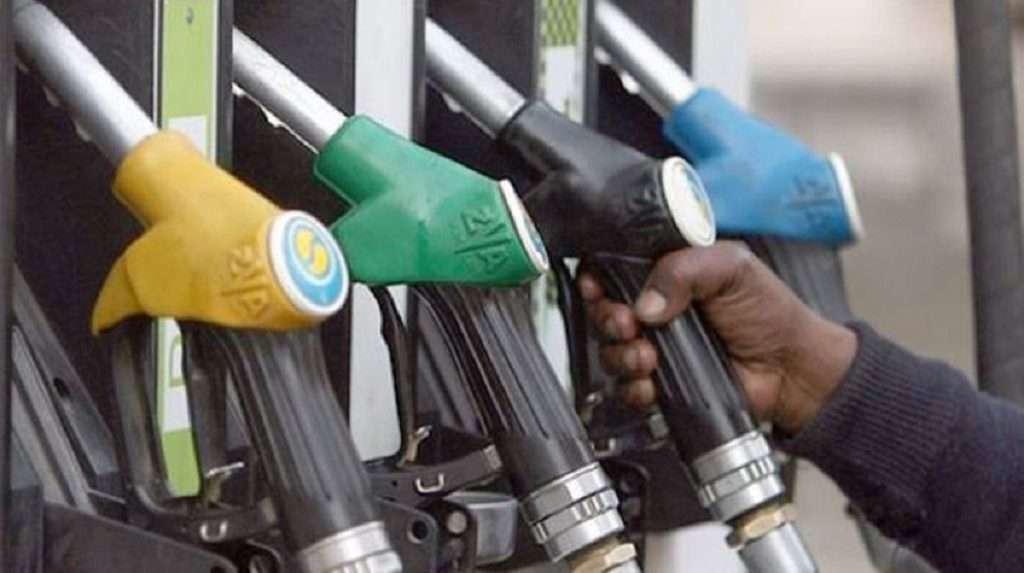 पेट्रोल-डिझेलला GST लागणार नाही! पेट्रोलियम राज्यमंत्र्यांनी सांगितले कारण