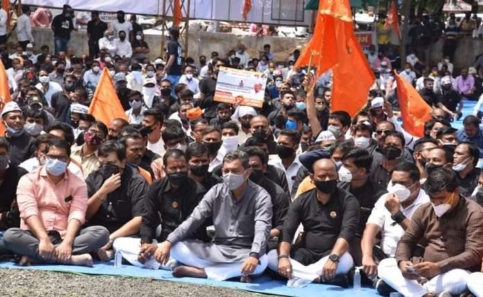 All parties raised their voice for Maratha reservation
