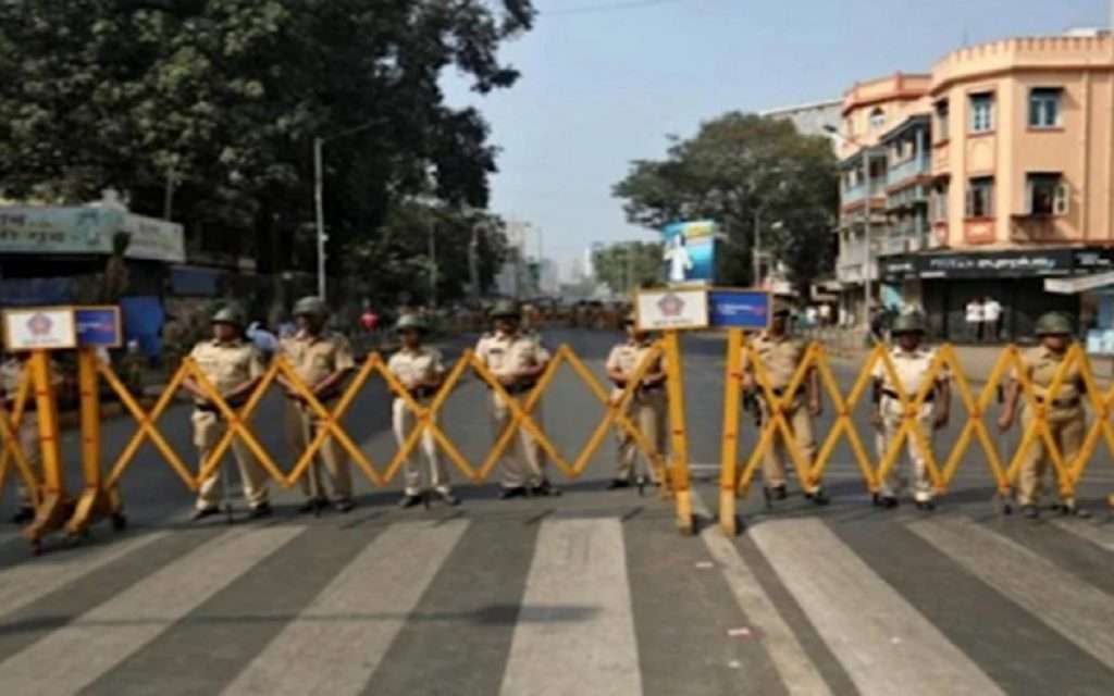 Maharashtra Lockdown: आंदोलनानंतर सोलापूरमधील व्यापारी-नागरिकांना दिलासा; महापालिका क्षेत्रातील निर्बंध शिथिल