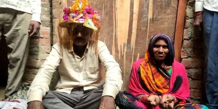 65 years old man got married with 60 years old women after 28 years of living in ralationship