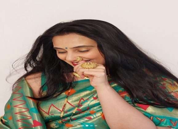 Marathi Actress sai lokur celebrating first vat purnima festival