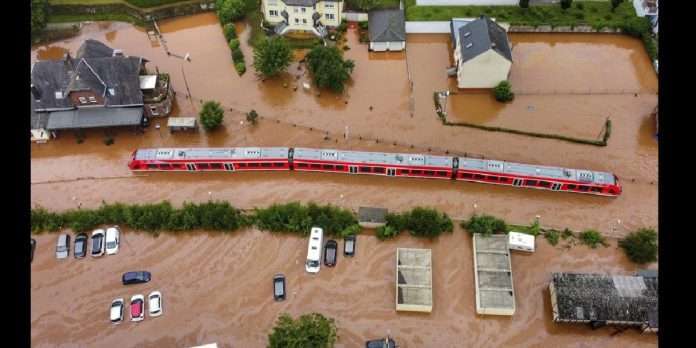 heaviest rainfall cause flooding in europe killed dozens many people missing in germany