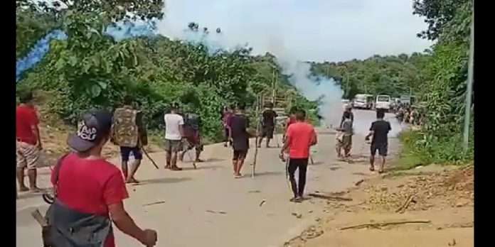 At least 6 Assam police personnel killed, over 50 injured as border tensions with Mizoram flare up