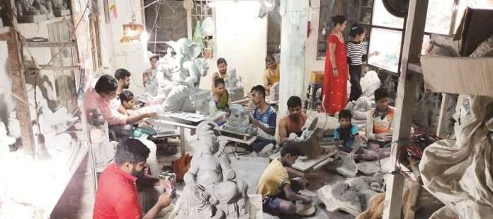 Ganpati manufacturers should be included in the compensation for natural calamities