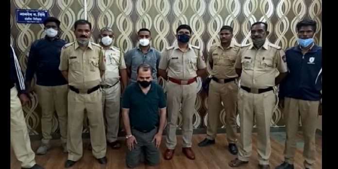 Kandivali Vaccine scam accused rajesh pandey arrested mumbai police in baramati lodge
