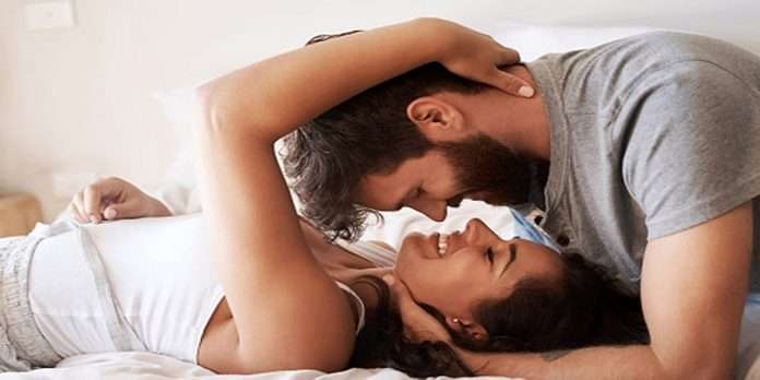 international kissing day- Kissing can cause infection of these diseases