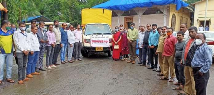 Clothing and food aid from Uran Municipal Council for flood victims in Raigad district