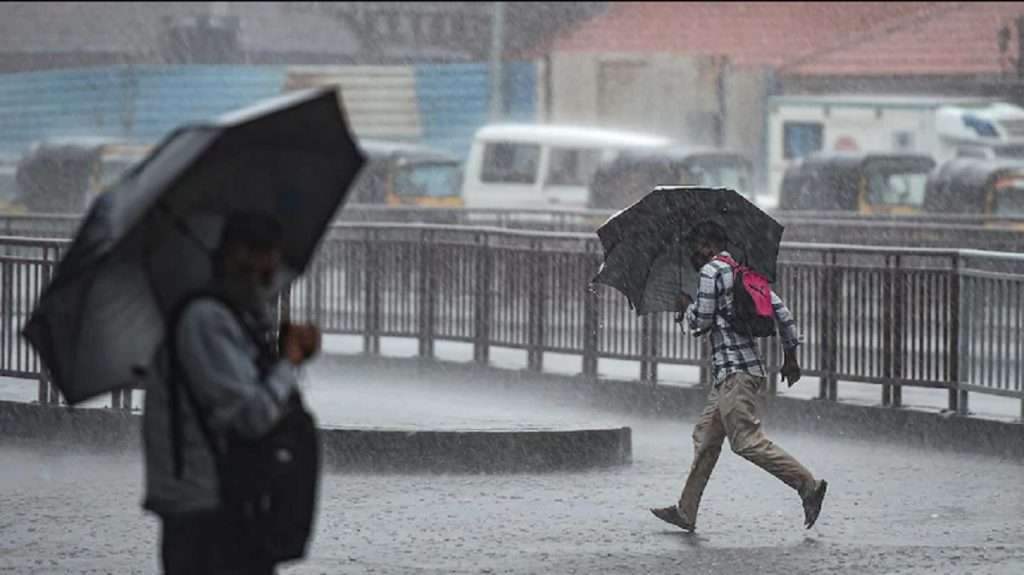 Mumbai Rain: मुंबईला पाणीपुरवठा करणारे तलाव भरले, परतीच्या पावसाचीही हजेरी