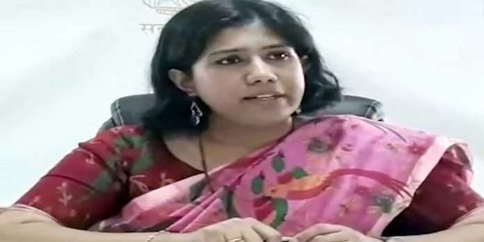 IAS Officer Aanchal Goyal
