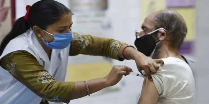 Robin Hood Army to vaccinate 1.5 lakh civilians, feed 5 lakh people with the help of tech giants