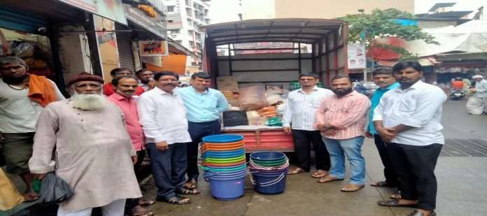 Congress relief drive for Konkan flood victims; Spontaneous response from the business community