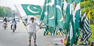 Pakistan on the brink of anarchy
