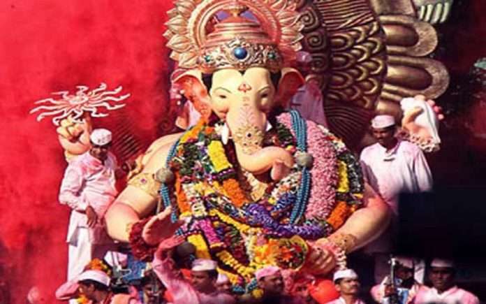 ganesh chaturthi 2021 lord ganesha aagman great enthusiasm among devotees ganpati festival in maharashtra