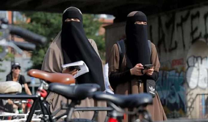 taliban thinking trying to implement sharia law in girls hostel at bihar