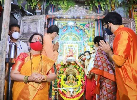 navratri 2021 today temples open in maharashtra mumbadevi tujapur ekvira devi see all photos