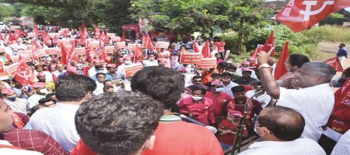 Shekap agitation for Alibag-Ramraj-Roha road