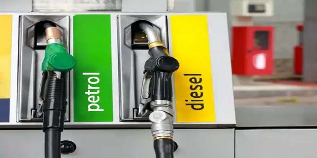 Petrol Diesel Price: इंधन दरवाढीचा भडका, सलग सातव्या दिवशी पेट्रोल डिझेलच्या किंमती वाढल्या