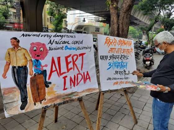 spred Awareness of Omicron variant in Mumbai through paintings