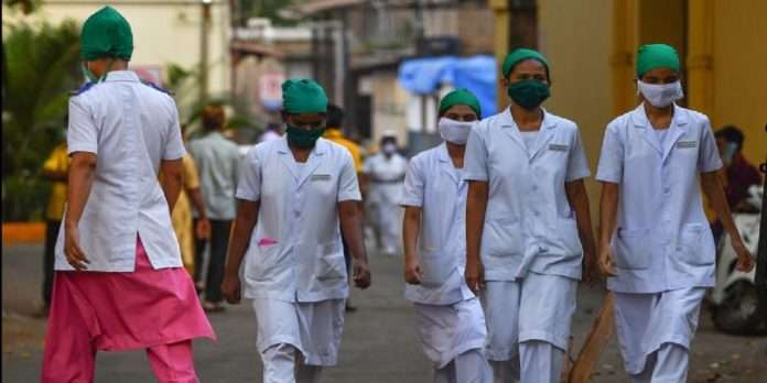 Infection prevention training for 4,950 nurses of the BMC through 'Eco India' initiative