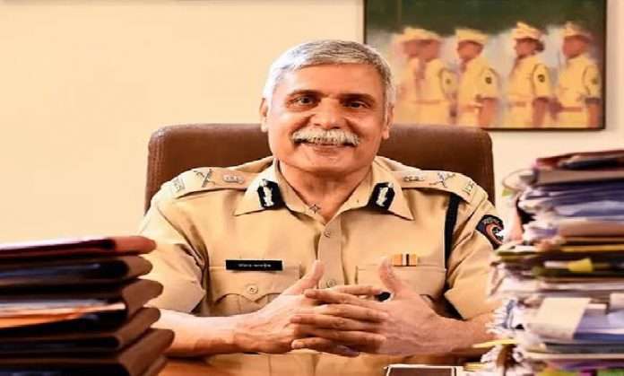 mumbai police commissioner sanjay pandey has written letter to citizens of mumbai and share private number
