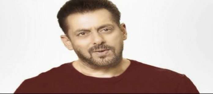 Salman Khan gets snake bite 3 times; Tales told on the day of 'Birthday'