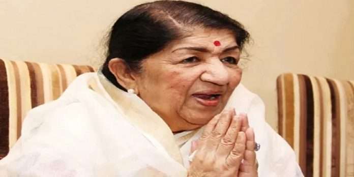 Lata Mangeshkar Health Update she still in icu appeal to pray for her recovery
