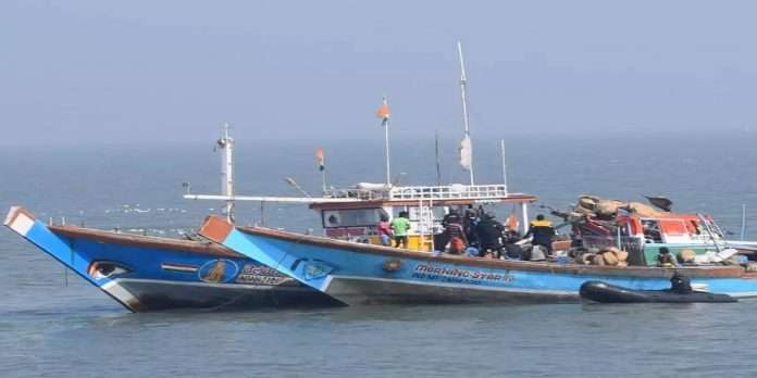 Action against three illegal person Boat in Raigad district