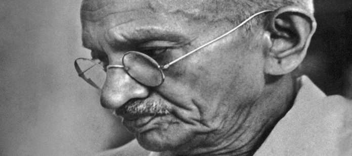 Mahatma Gandhi Death Anniversary: ​​Nathuram Godse fired three bullets at Mahatma Gandhi on January 30