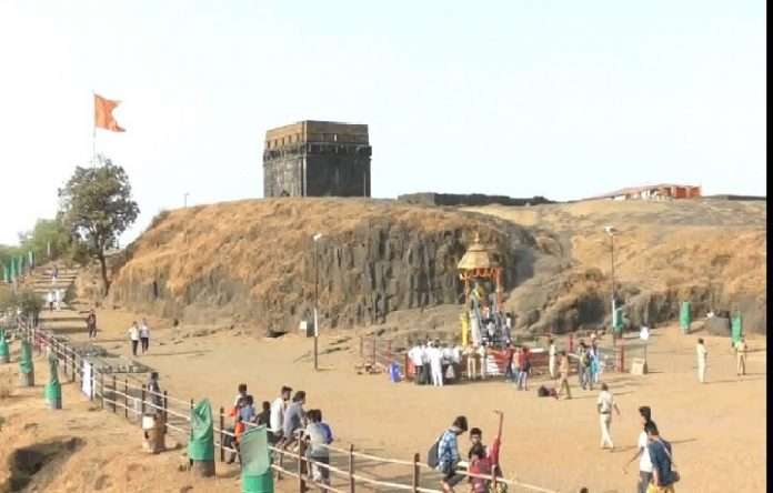 corona virus Central Archaeological Department Orders ban tourist entry in raigad fort and karnala abhayaranya