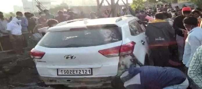 In Telangana, a minor drove a car on the sidewalk; Death of 4 women