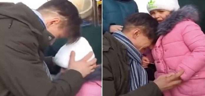 Ukraine father goodbye to daughter during Russia Ukraine Conflict, video viral on social media