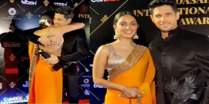 bollywood kiara advani hugs sidharth malhotra at an award function cute video goes viral