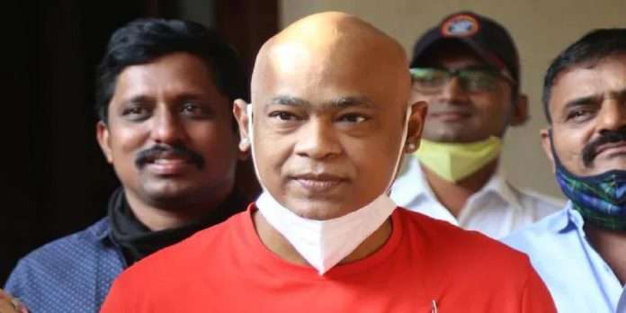 Ex Cricketer Vinod Kambli Arrested for drunk driving hitting a passing car in Mumbai released On Bail