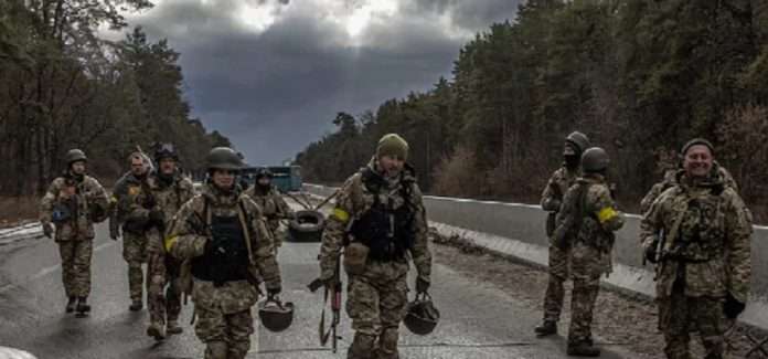 russia ukraine war vladimir putin troops infiltrate in kyiv म