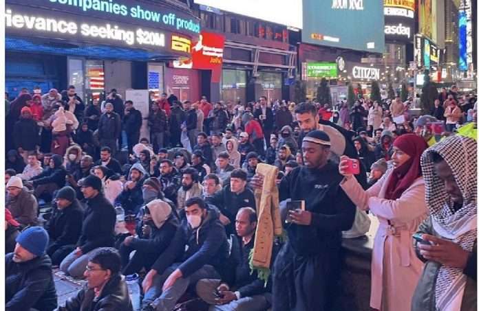 Ramadan prayer in the Times Square first time in US history