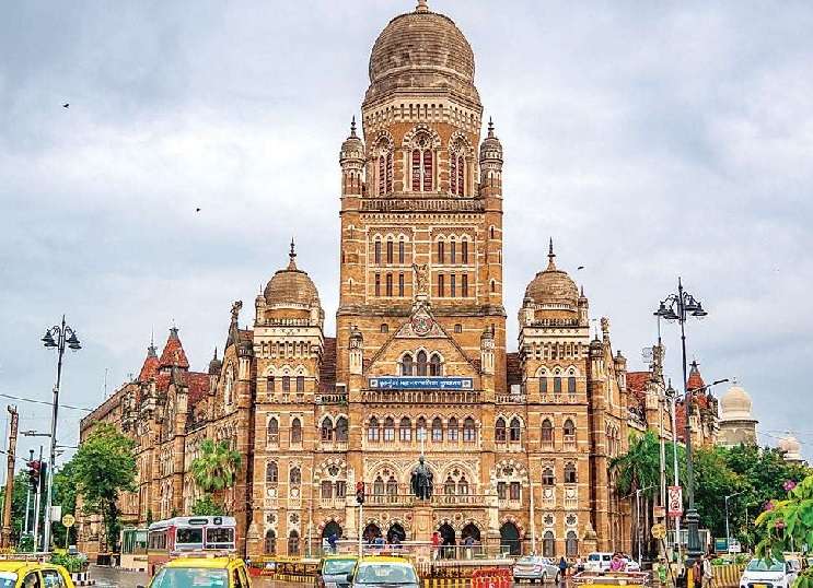 तोट्याच्या खाईतून नफ्याच्या शिखरापर्यंतचा मुंबई महापालिकेचा प्रवास