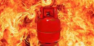 gas cylinder blast in vileparle massive fire in v n desai hospital 5 injured