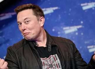 elon musk tweets that he is buying coca cola to put the cocaine back