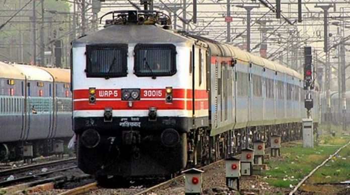 Indian Railway Strike so the train will not run across the country on may station masters are going on strike