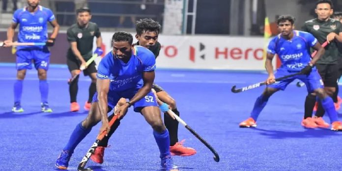 Indian hockey team defeats Japan in Super 4 stage