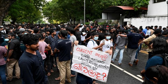 Sri Lanka economic crisis protest continues for 50 days in sri lanka police fired tear gas shells at students