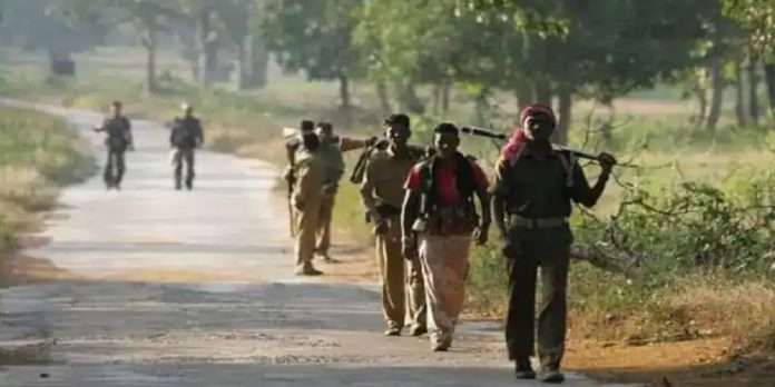 chhattisgarh naxalite commander killed in police encounter reward of eight lakhs